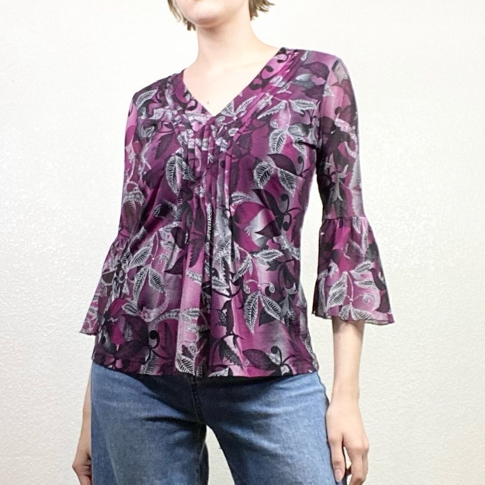 Vintage y2k Worthington Purple & Black Leaf Pattern Bell Sleeve Blouse